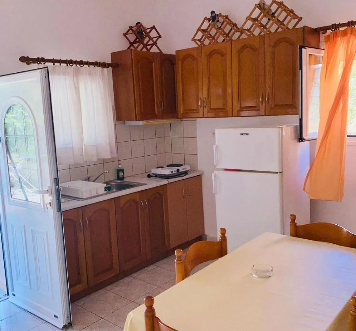Villa Casa Di Pietro 1 Fársa 0*,  Grecia